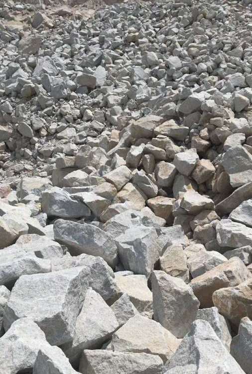 北辰砂石料批发 建筑施工石粉 24石硝 46山石 乱毛石道路垫层二灰碎石